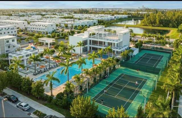 10285 NW 66th St - 10285 Northwest 66th Street, Doral, FL 33178