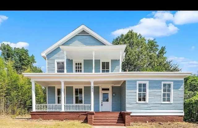 131 Calloway Drive photos photos