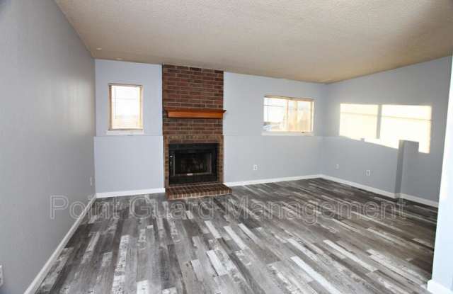 1625 S. Beech Gallery 3