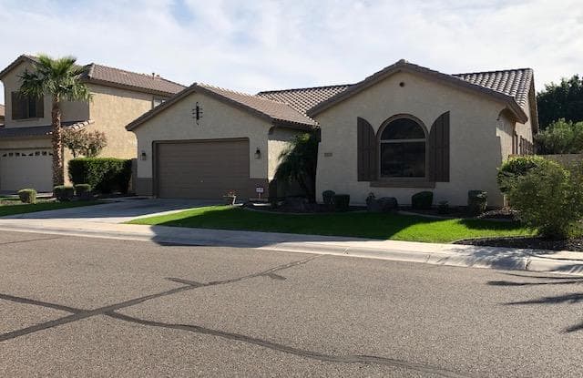 13259 W MULBERRY Drive - 13259 W Mulberry Dr, Avondale, AZ 85340