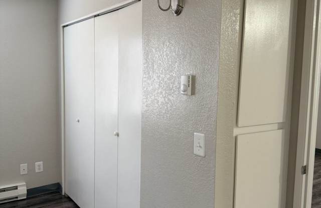 **MOVE IN SPECIAL**  Come and apply today!! photos photos