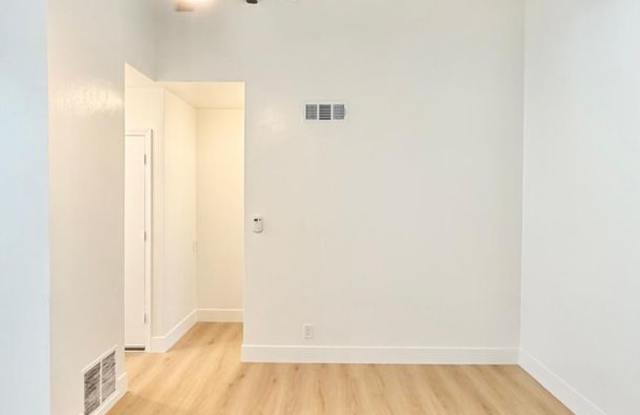 4122-4124 Palmwood photos photos