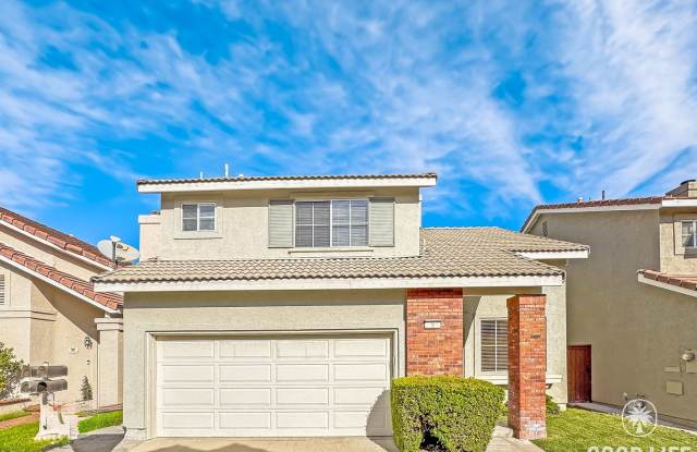 Immaculate 4Bd/2.5Ba Home with New Fridge, AC, Fenced Back Patio in Aliso Viejo! photos photos