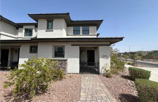 New Henderson 3 bedroom Townhome for rent. photos photos New Henderson 3 bedroom Townhome for rent. photos photos