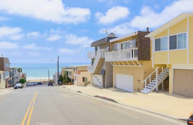 209 Rosecrans Avenue - 209 Rosecrans Avenue, Manhattan Beach, CA 90266