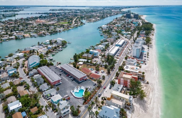 8565 W GULF BOULEVARD - 8565 West Gulf Boulevard, Treasure Island, FL 33706