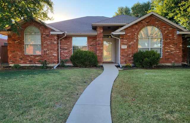 8105 Dock Street - 8105 Dock Street, Frisco, TX 75035