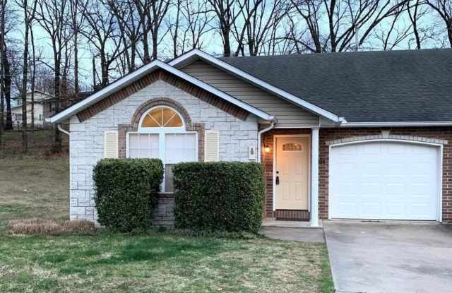 1655 Mayberry Drive photos photos