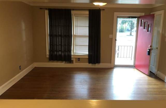 2774 SPRING Drive SE Gallery 4