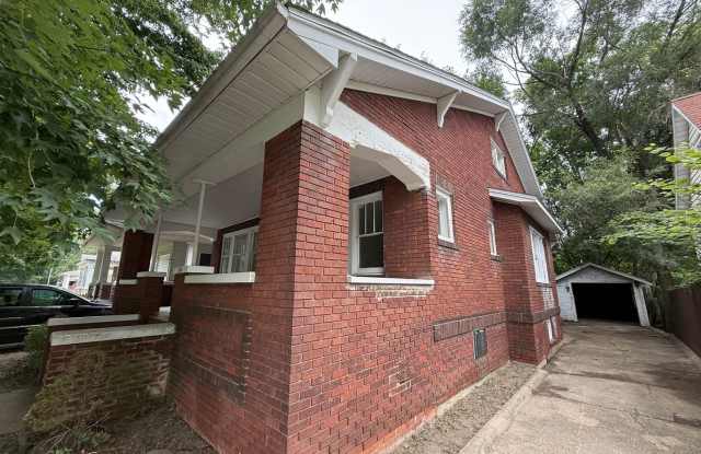 1454 E Main St.---2 bed-1 bath Gallery 3