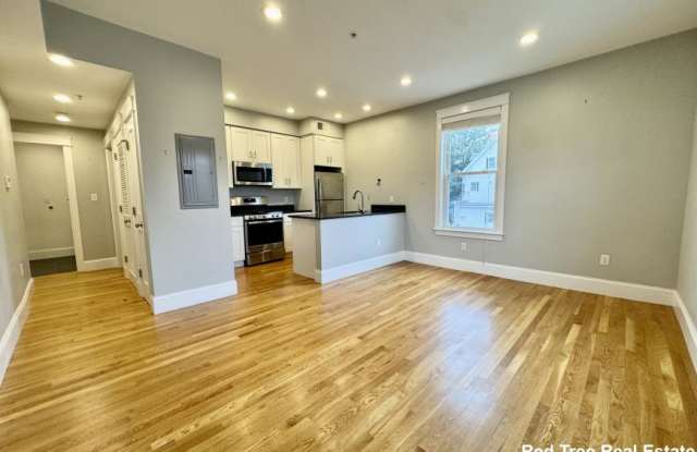 405 South Huntington Ave. photos photos