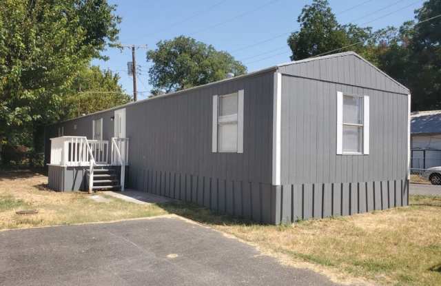 209 S Avenue B photos photos