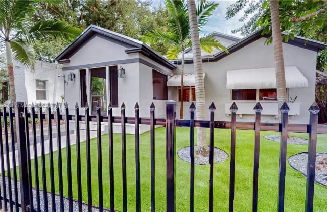 52 NW 47th Ter - 52 Northwest 47th Terrace, Miami, FL 33127