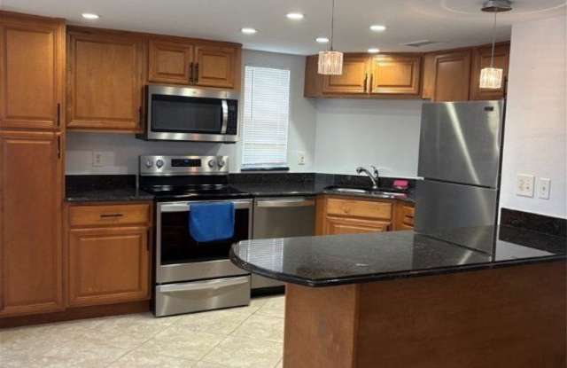 5031 SW 16th Place unit: 101 photos photos 5031 SW 16th Place unit: 101 photos photos