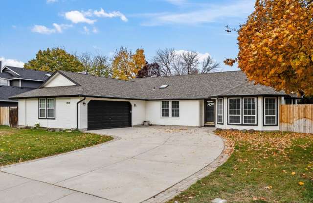 Charming 3-Bed, 3-Bath Home in Quiet Boise Neighborhood – All Appliances Included photos photos