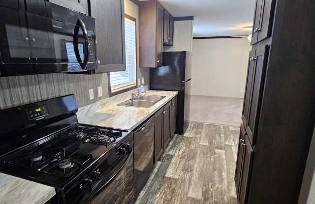 240 Magnolia Pl. - 240 Magnolia Place, Wayne County, MI 48111