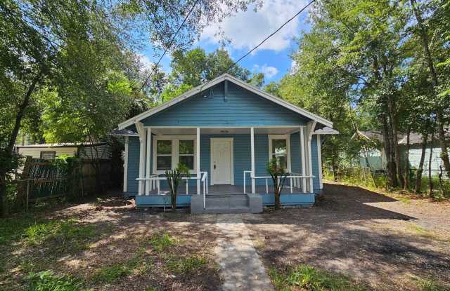 664 Ivy St - 664 Ivy Street, Jacksonville, FL 32206