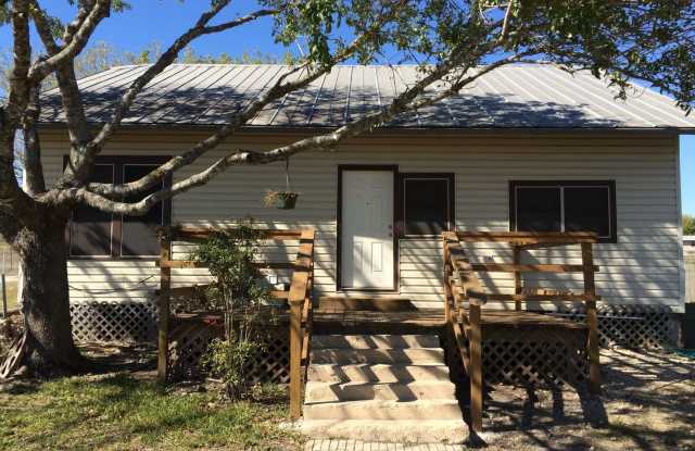 6780 PFEIL ROAD Gallery 2