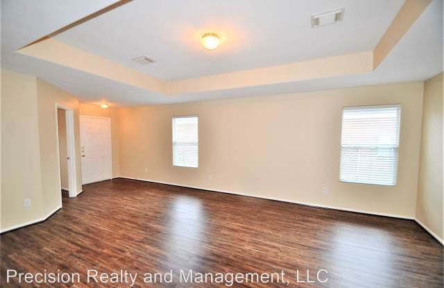 1014 Stillgate Court Gallery 4
