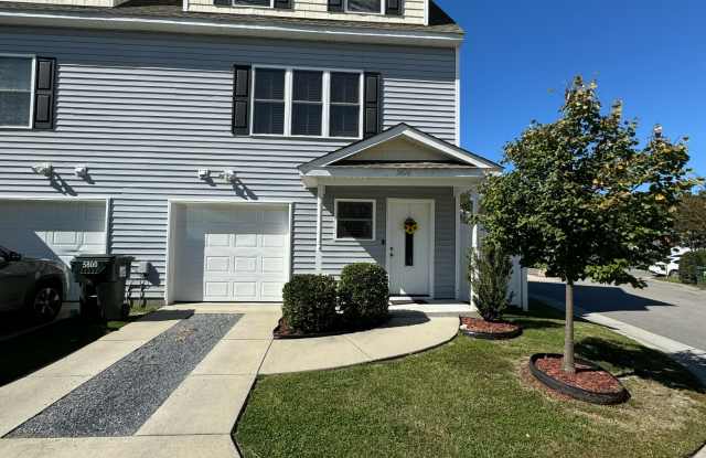 5800 Miss Coral Court photos photos