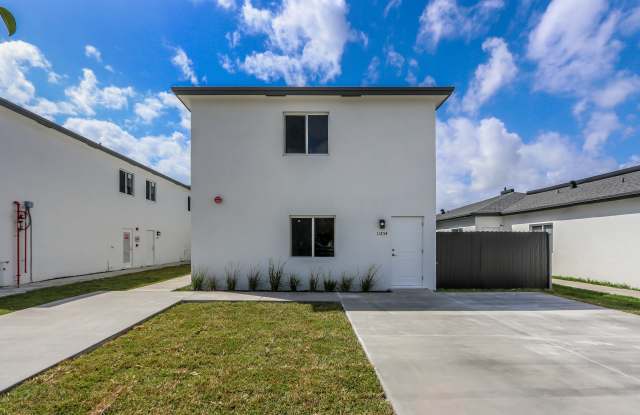 11258 Sw 187th St photos photos