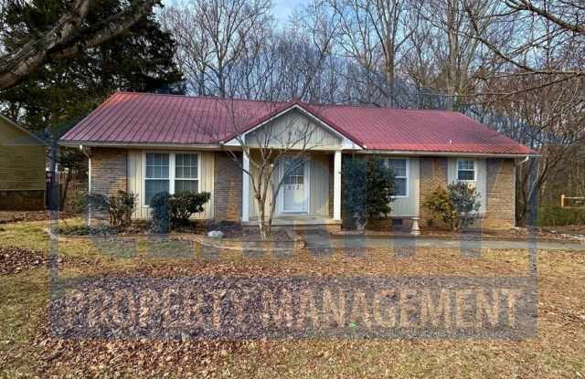 Three bedroom home w/ two bonus rooms! photos photos