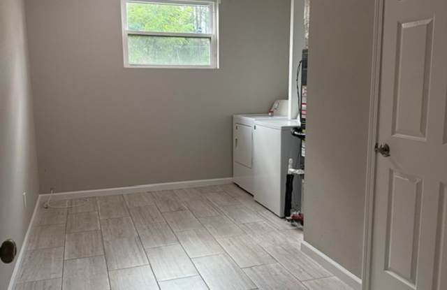 2 Bedroom 1 Bath House with garage photos photos