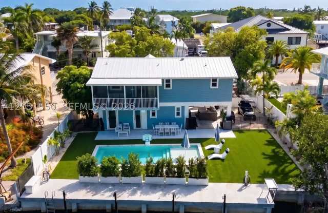 129 Nautilus Dr photos photos