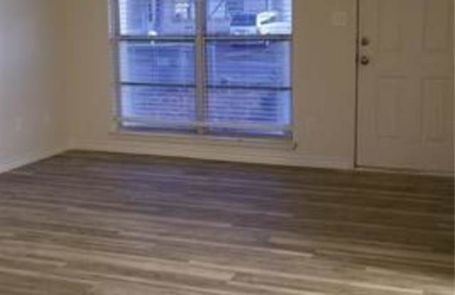 12515 Wildwood Lane Gallery 2