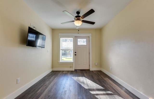 1500 Dacron Drive - #102 Gallery 4