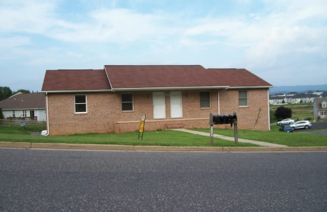 1121 BLUE RIDGE DR - 1121 Blue Ridge Drive, Harrisonburg, VA 22802