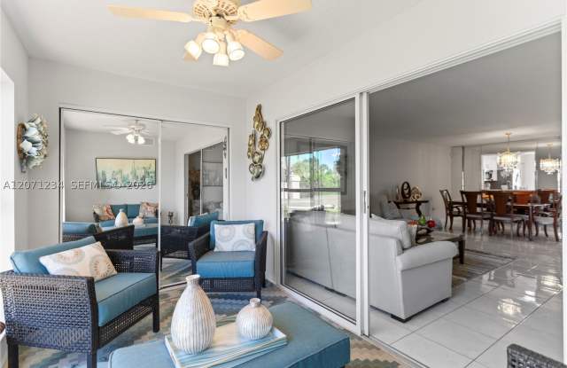 5876 Regal Glen Dr Gallery 4