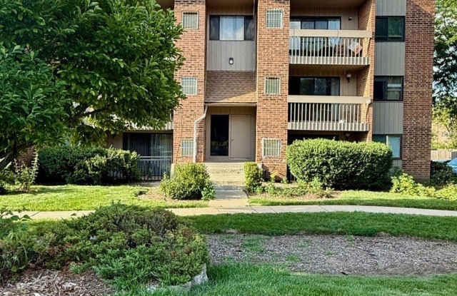 1322 E Ports O Call Drive unit: 1W photos photos