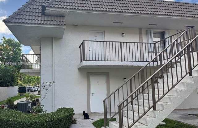 6911 SW 129 AV photos photos