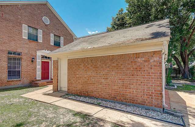 14431 Golden Pond Dr Drive Gallery 3
