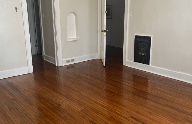 317 City Park Avenue Gallery 2