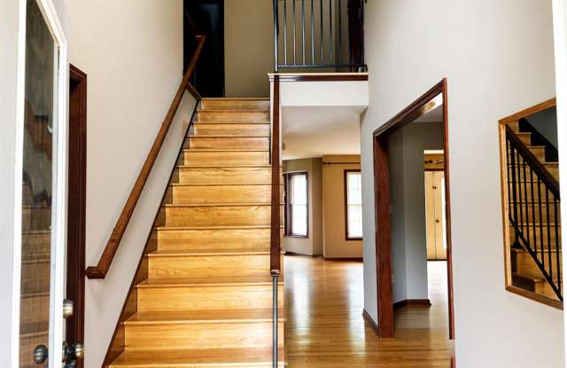 1185 Eller Wood Drive Gallery 4