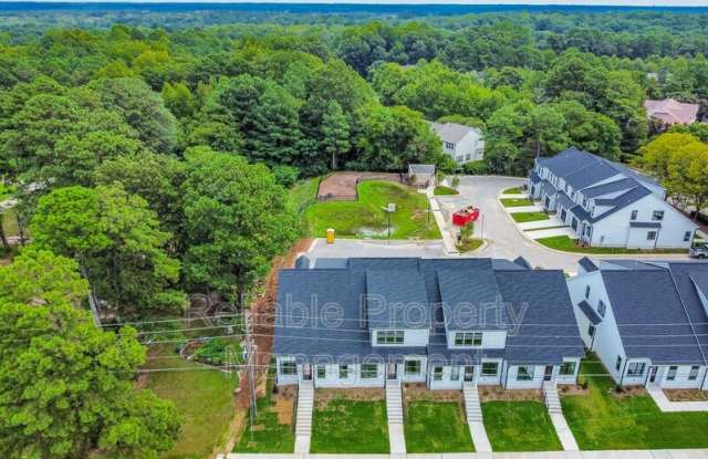 6104 Fox Road Gallery 3