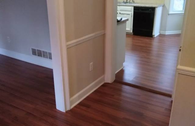 842 Wagon Wheel Circle Gallery 3