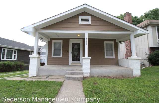 4612 WYOMING - 4612 Wyoming Street, Kansas City, MO 64112