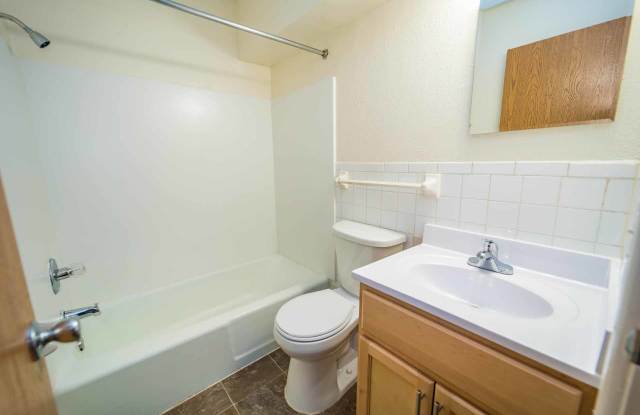 Century Oaks Apartments Gallery 4