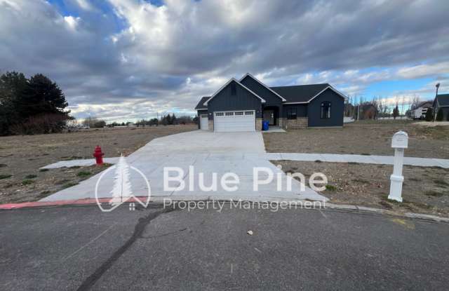 1104 Cypress Loop - 1104 Cypress Loop, Rexburg, ID 83440