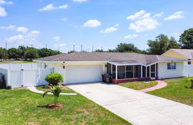 3 Bedroom Home in Poinciana photos photos