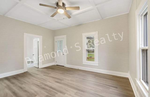 Farmhouse Style 3-Bedroom Home Available! Gallery 3
