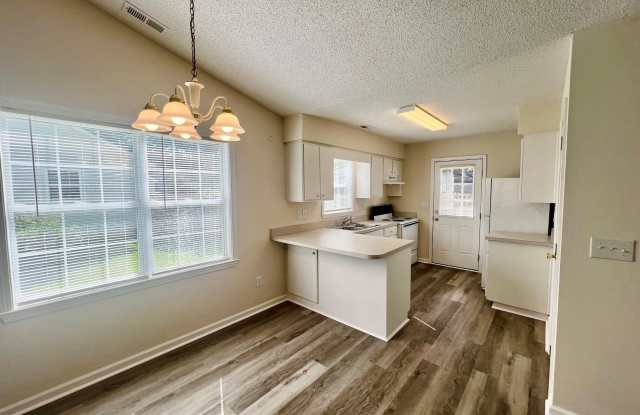 105 White Ash Lane Gallery 4