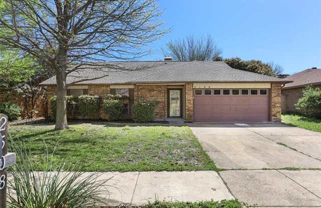 2508 Arapaho Drive - 2508 Arapaho Drive, Arlington, TX 76018