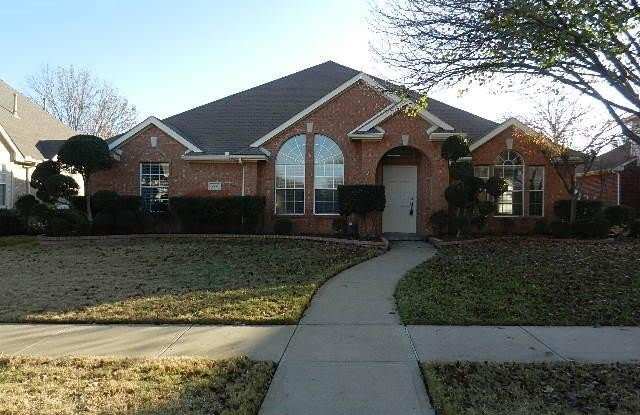 722 Rolling Hills Drive - 722 Rolling Hills Drive, Allen, TX 75002