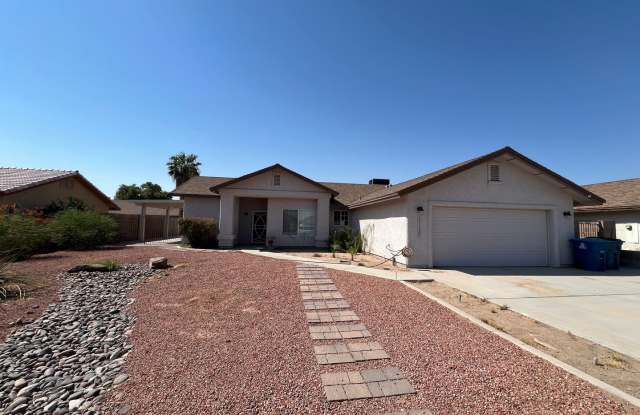 3 BEDROOM HOME IN THE FOOTHILLS WITH A SPA! photos photos