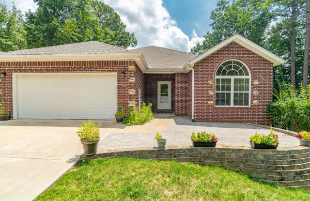 Immaculate 3 Bedroom Bella Vista Home! Amazing back patio! photos photos