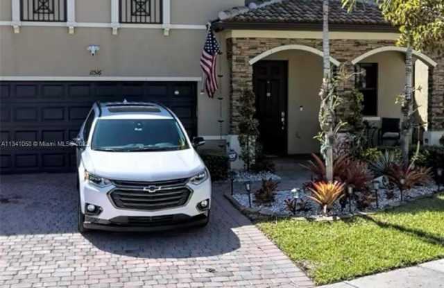 11516 SW 234th St - 11516 Southwest 234th Street, Princeton, FL 33032
